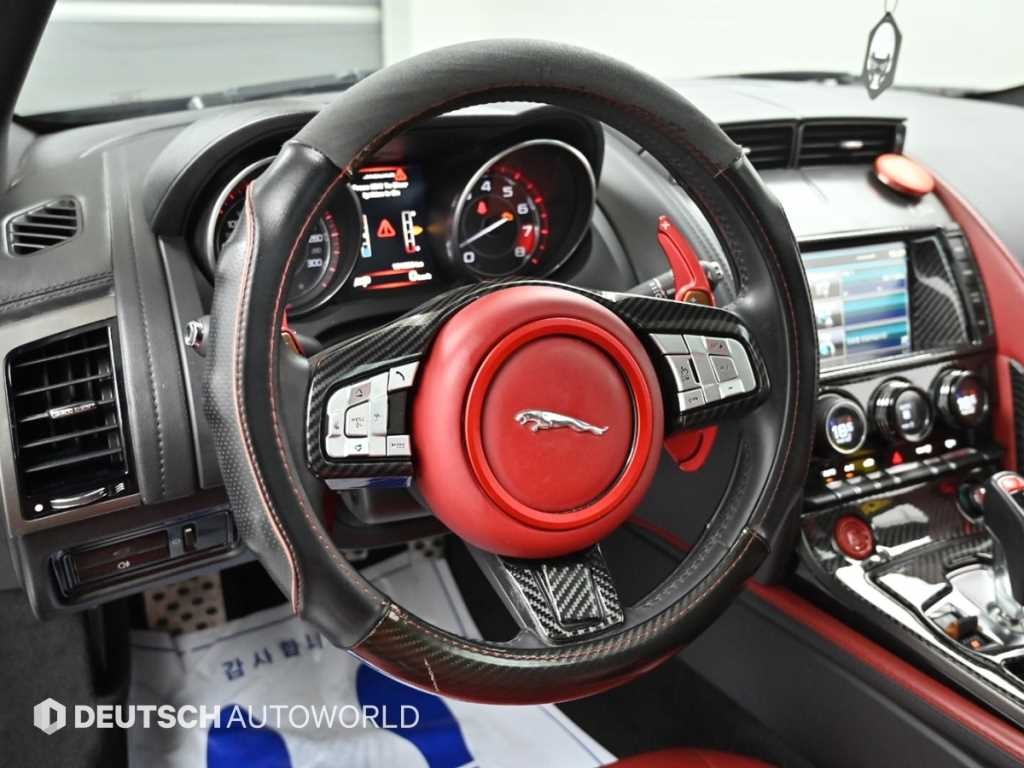 재규어 F-TYPE 3.0 S 쿠페 이미지 13