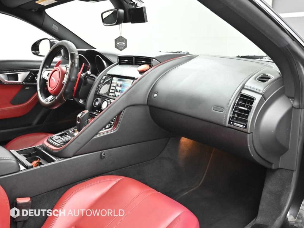 재규어 F-TYPE 3.0 S 쿠페 이미지 7