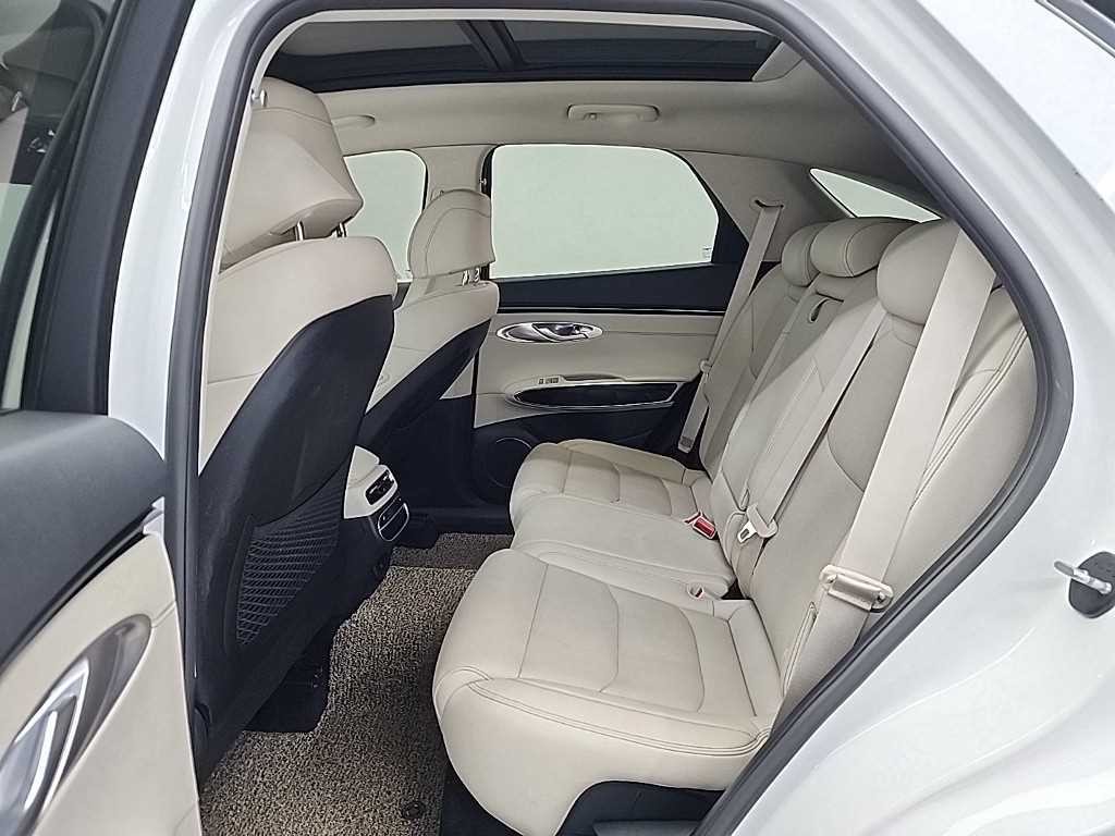 제네시스 GV70 2.5T 가솔린 AWD 기본형 이미지 12