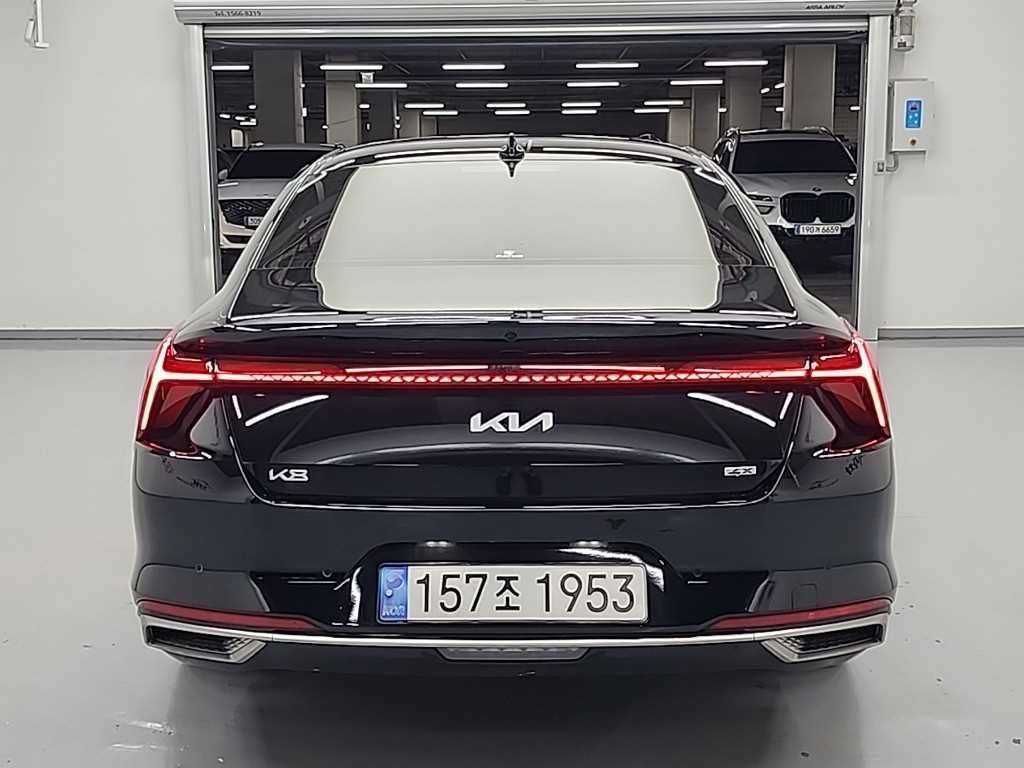 기아 K8 3.5 4WD 플래티넘 이미지 3