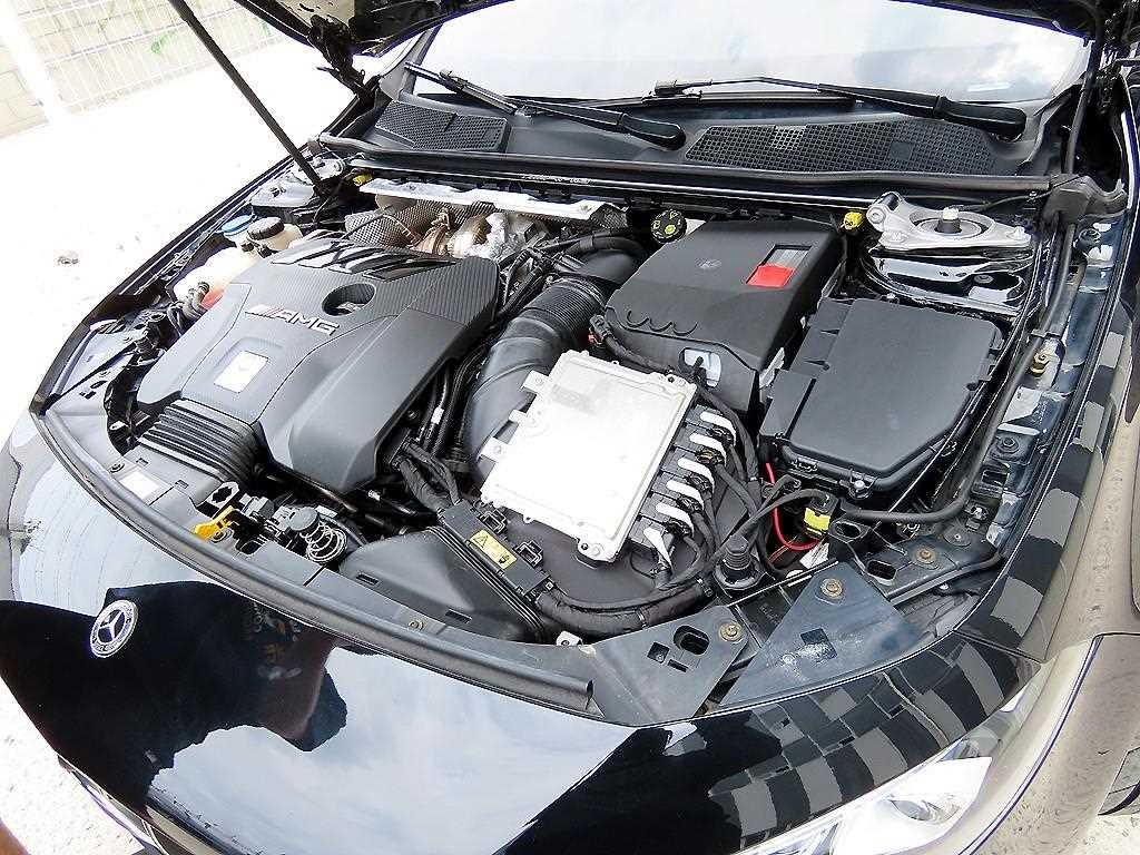 벤츠 A 클래스 A클래스 W177 AMG A45 4MATIC+ 해치백 이미지 19