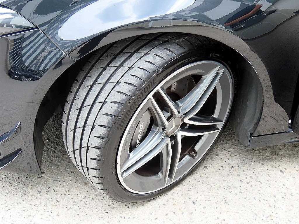 벤츠 A 클래스 A클래스 W177 AMG A45 4MATIC+ 해치백 이미지 20