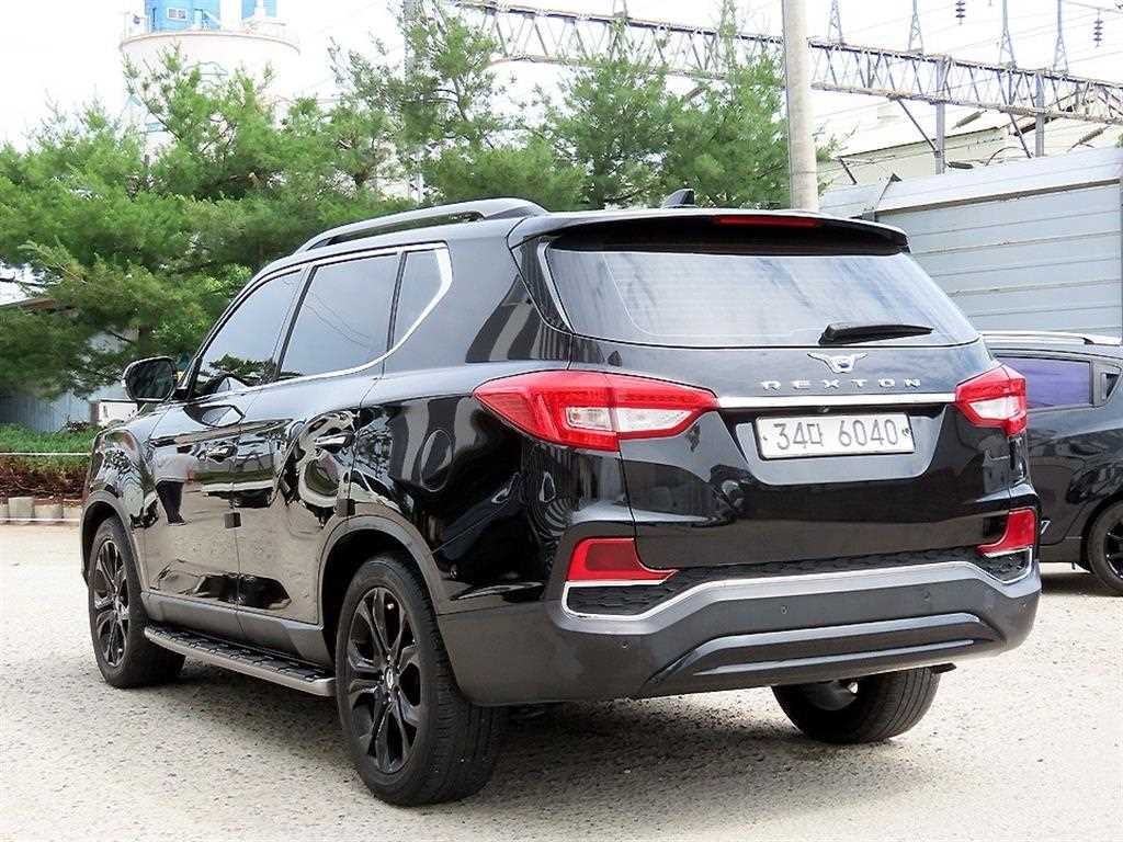 KG모빌리티(쌍용) 렉스턴 G4렉스턴 디젤 2.2 4WD 마제스티 이미지 3