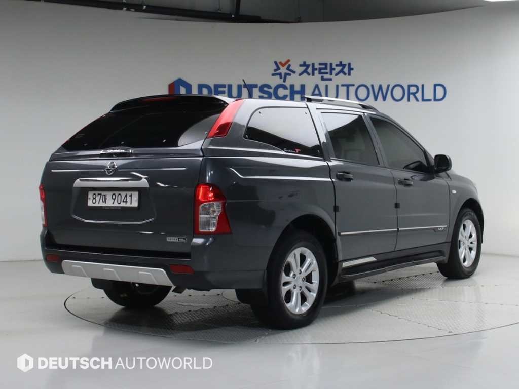 KG모빌리티(쌍용) 코란도 코란도스포츠 디젤 4WD 익스트림 이미지 2