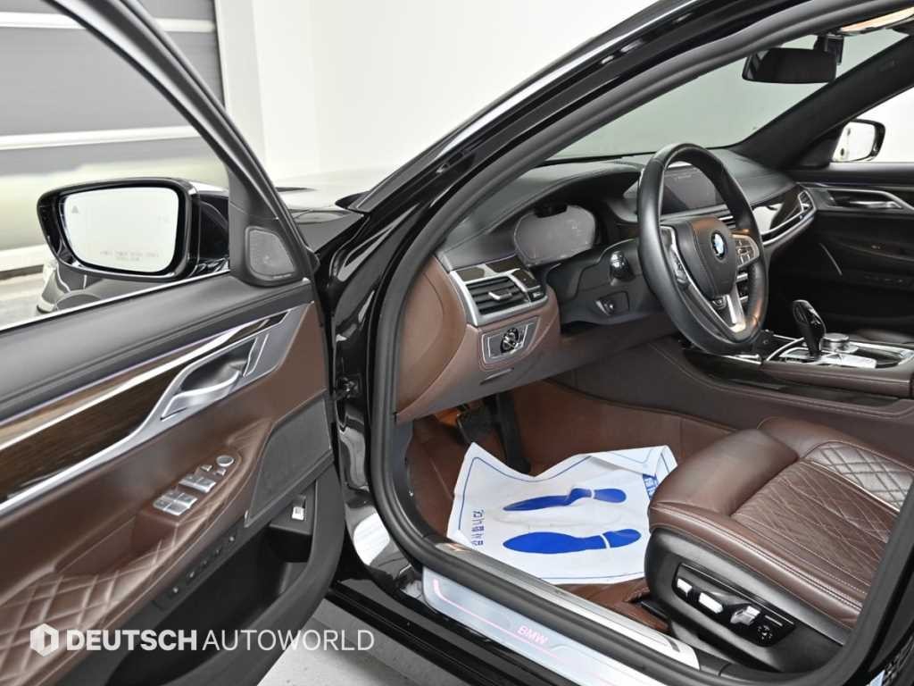 BMW 7시리즈 7시리즈 (G11) 740Li xDrive 디자인 퓨어 엑설런스 이미지 11