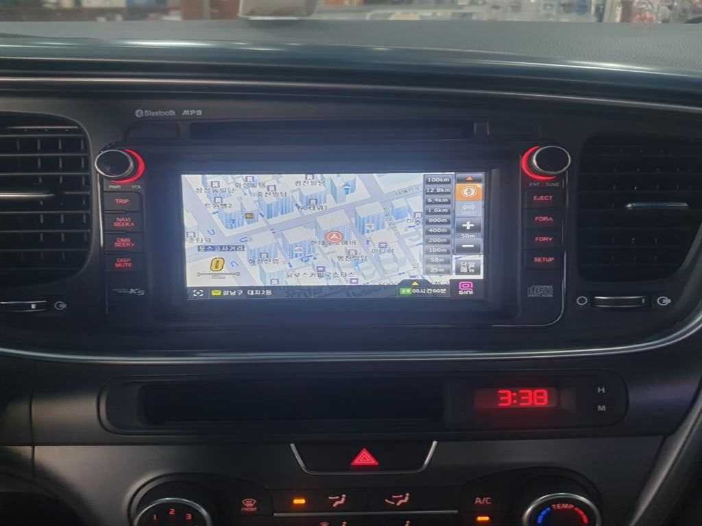 기아 K5 더 뉴 K5 2.0 디럭스 이미지 8