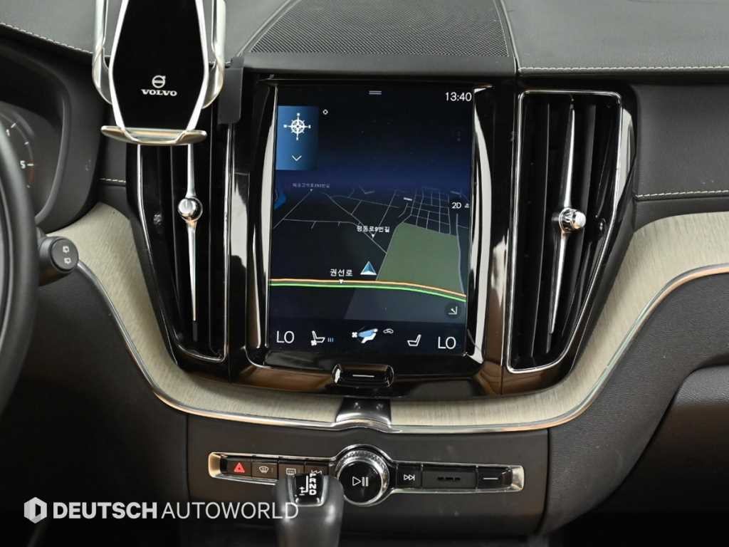 볼보 XC60 XC60(2세대) D5 AWD 인스크립션 이미지 14