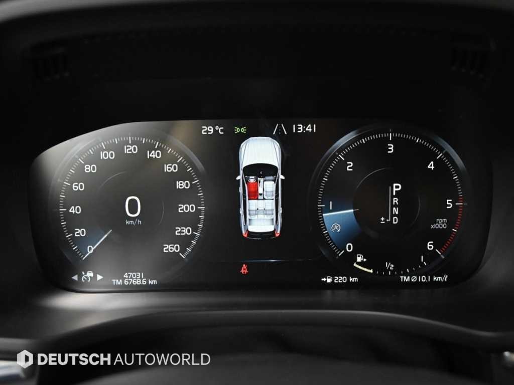 볼보 XC60 XC60(2세대) D5 AWD 인스크립션 이미지 8
