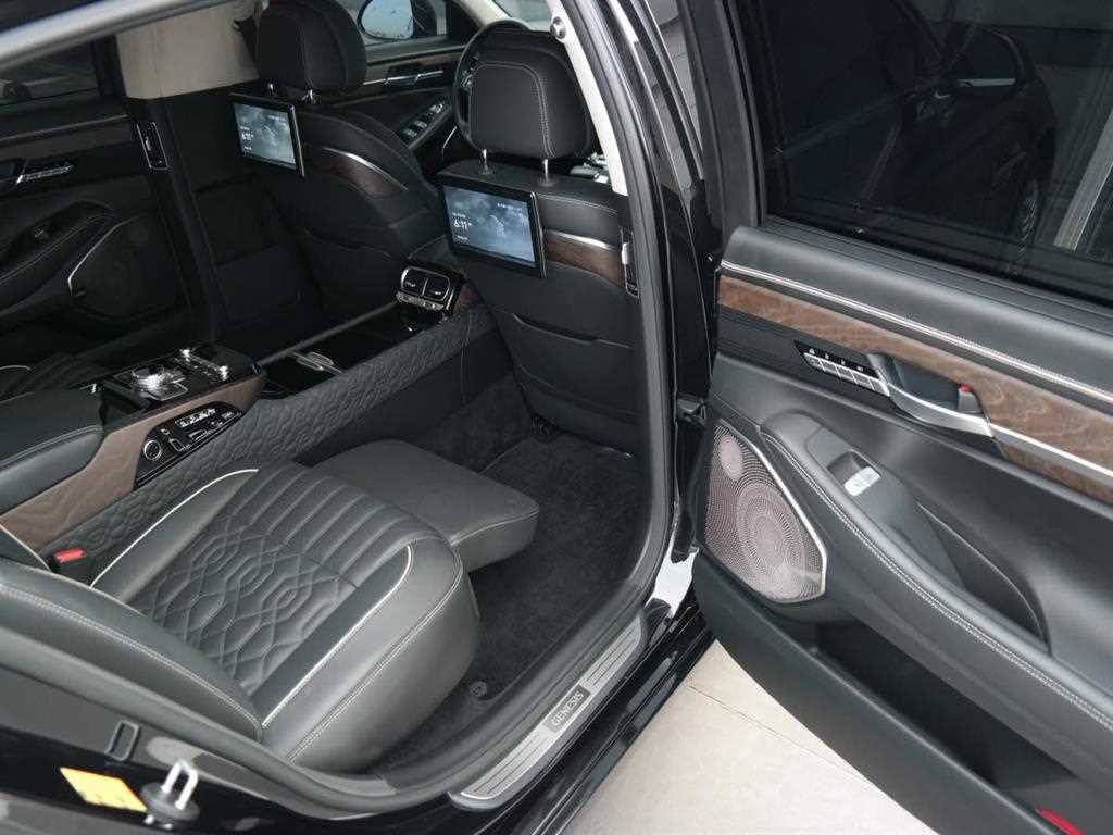 제네시스 G90 5.0 GDI AWD 리무진 프레스티지 이미지 11