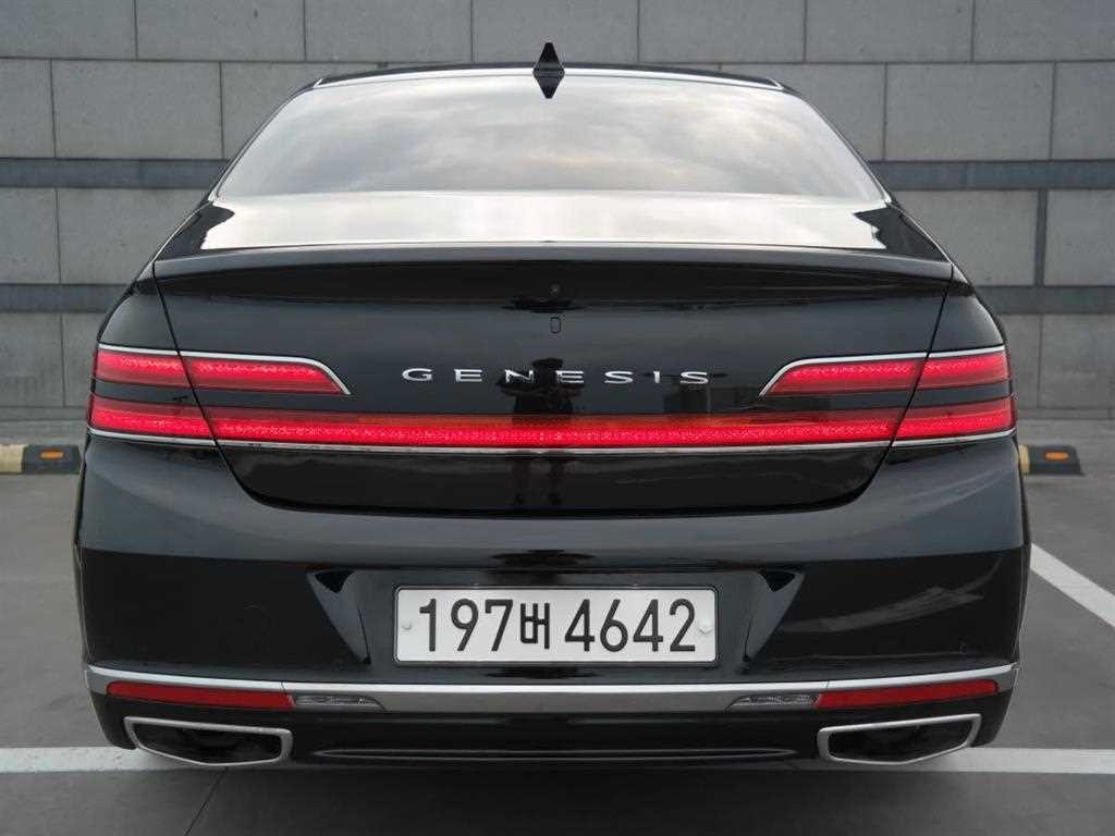 제네시스 G90 5.0 GDI AWD 리무진 프레스티지 이미지 3