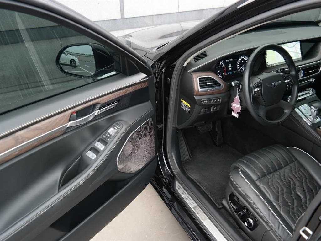 제네시스 G90 5.0 GDI AWD 리무진 프레스티지 이미지 9