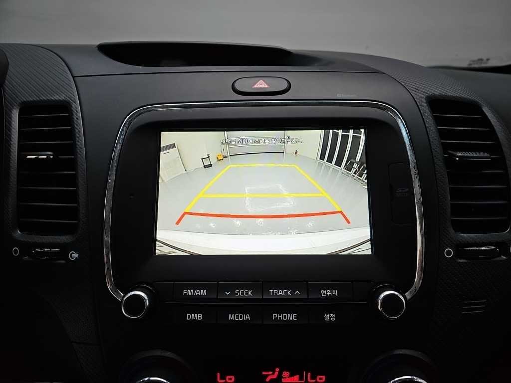기아 K3 더뉴 K3 1.6 GDI 프레스티지 이미지 14