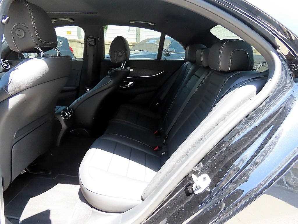 벤츠 E 클래스 E-클래스 W213 E250 아방가르드 이미지 6