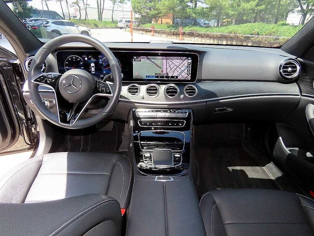 벤츠 E 클래스 E-클래스 W213 E250 아방가르드 이미지 7