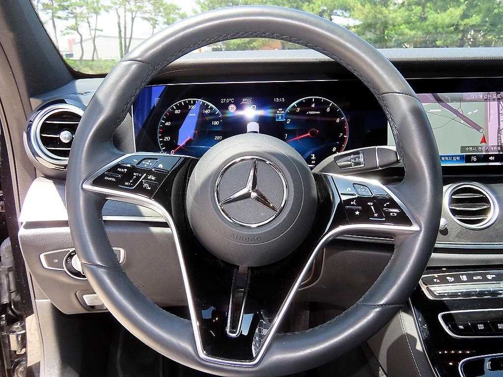 벤츠 E 클래스 E-클래스 W213 E250 아방가르드 이미지 8