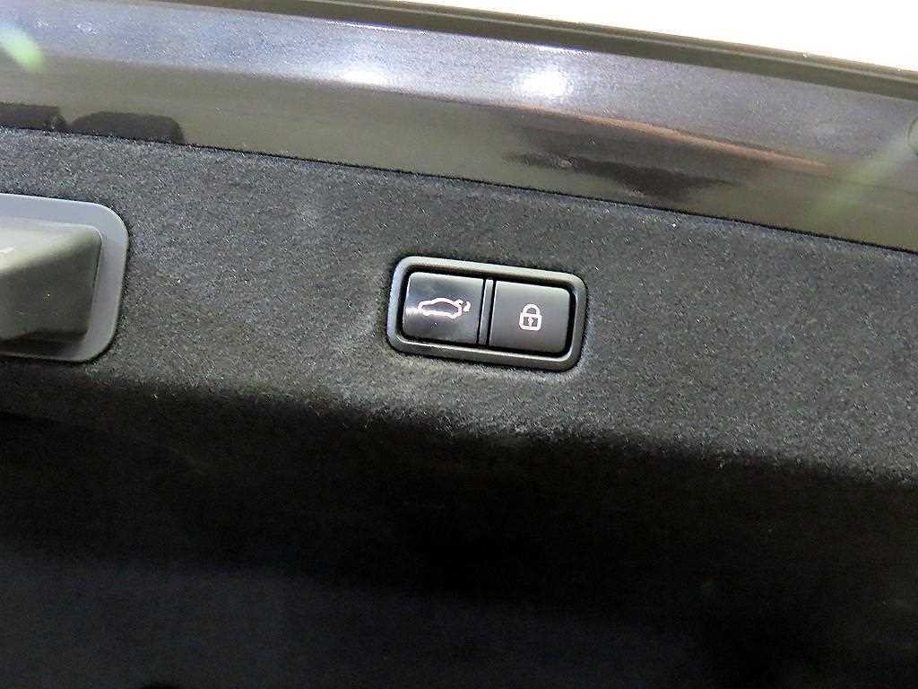 기아 K9 더 K9 3.8 GDI AWD 플래티넘Ⅱ 이미지 16