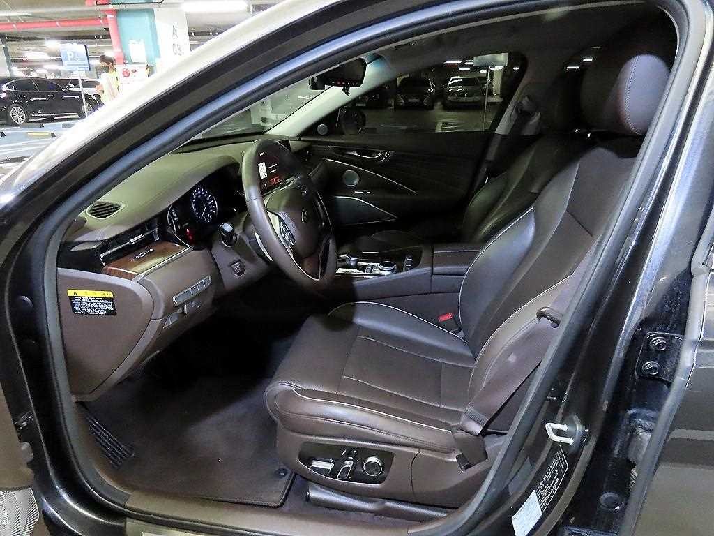 기아 K9 더 K9 3.8 GDI AWD 플래티넘Ⅱ 이미지 6