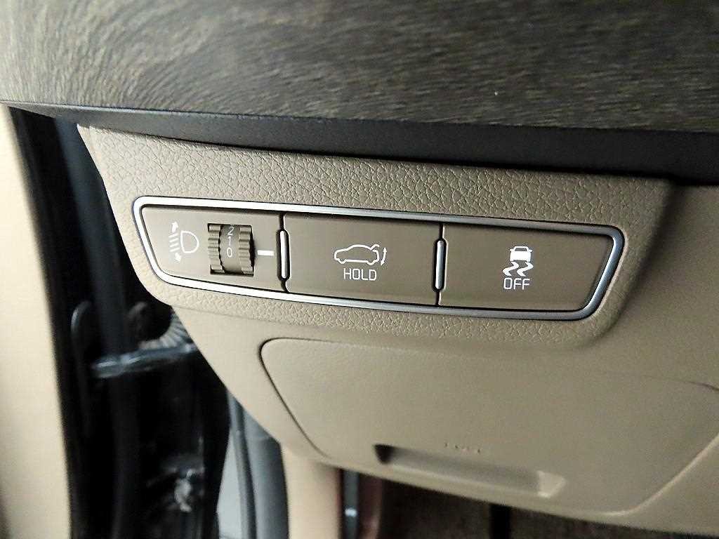 기아 K8 2.5 2WD 노블레스 이미지 12