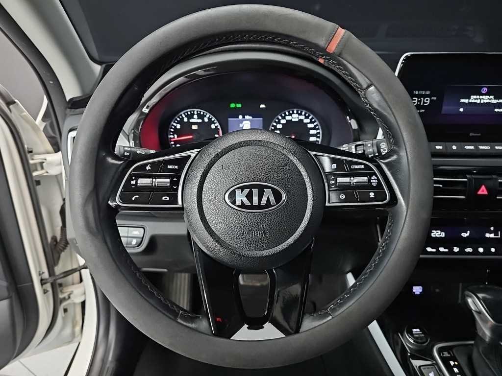 기아 셀토스 가솔린 1.6 터보 2WD 프레스티지 이미지 9