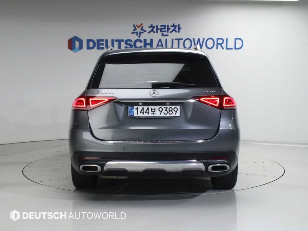 벤츠 GLE 클래스 GLE 클래스 W167 GLE 300d 4MATIC 이미지 3