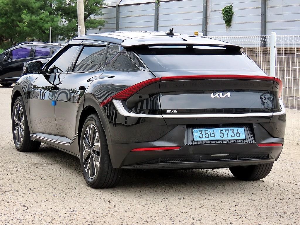 기아 EV6 롱레인지 에어 이미지 3