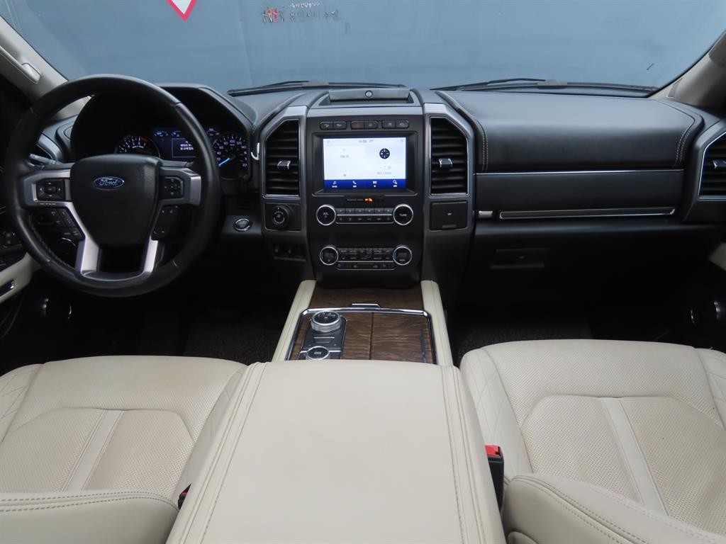 포드 익스피디션 3.5 EcoBoost Platinum 이미지 9