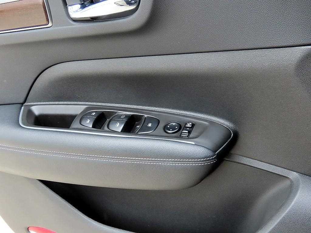 르노코리아(삼성) QM6 더뉴QM6 2.0 LPe RE 시그니처 2WD 이미지 11