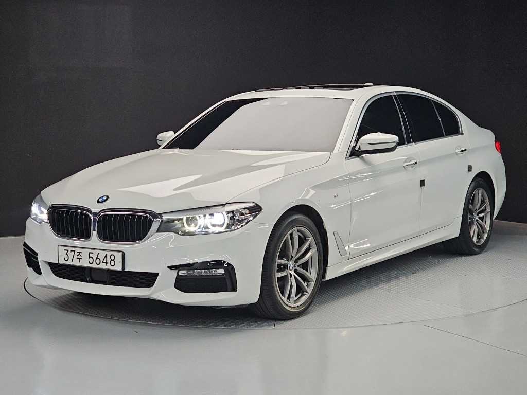 BMW 5시리즈 5시리즈 (G30) 520d M 스포츠 플러스 이미지 1