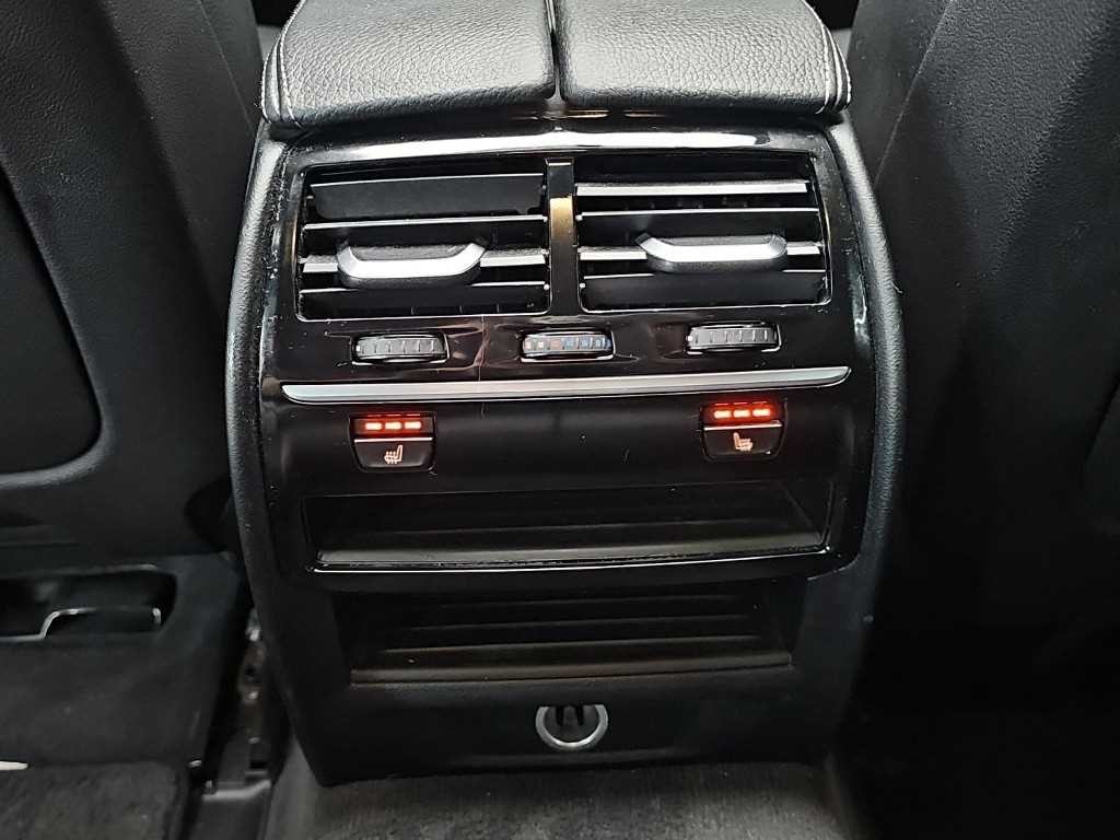 BMW 5시리즈 5시리즈 (G30) 520d M 스포츠 플러스 이미지 13