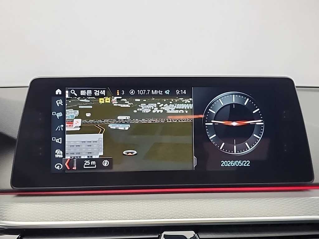 BMW 5시리즈 5시리즈 (G30) 530i M 스포츠 플러스 이미지 15