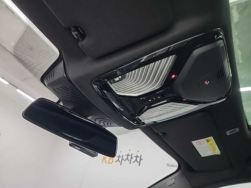 BMW 5시리즈 5시리즈 (G30) 530i M 스포츠 플러스 이미지 17