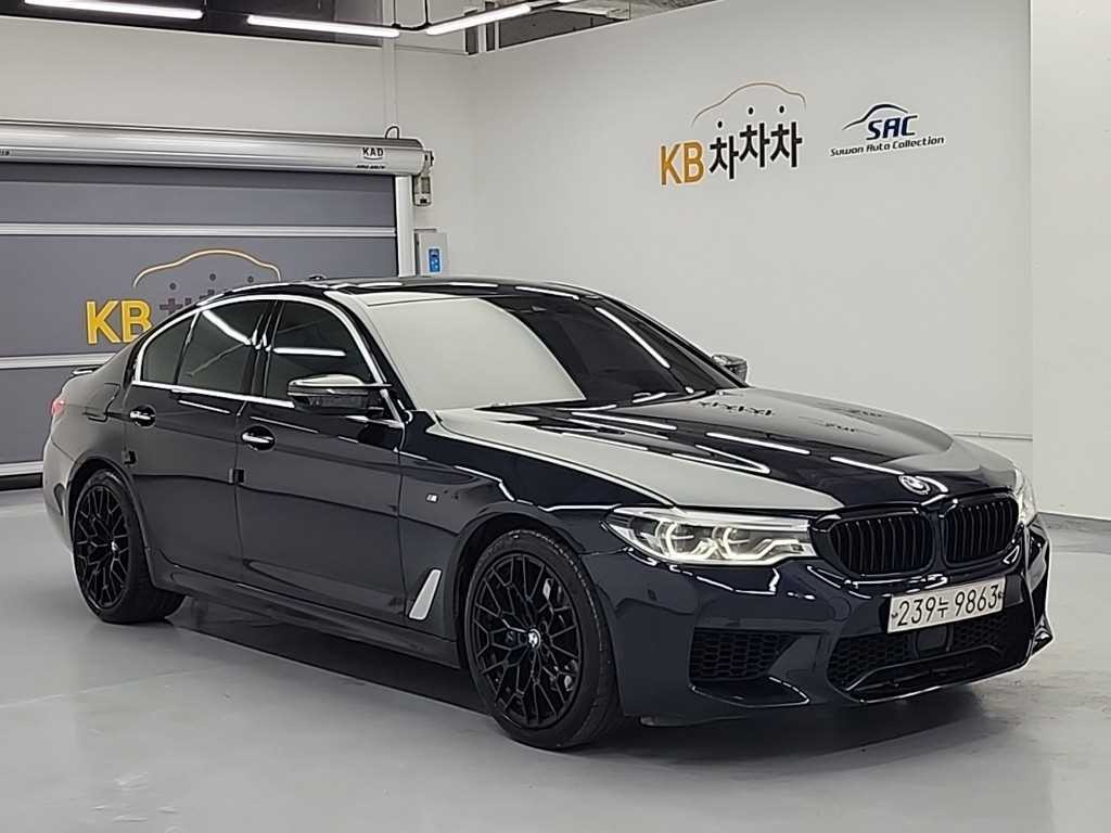 BMW 5시리즈 5시리즈 (G30) 530i M 스포츠 플러스 이미지 4