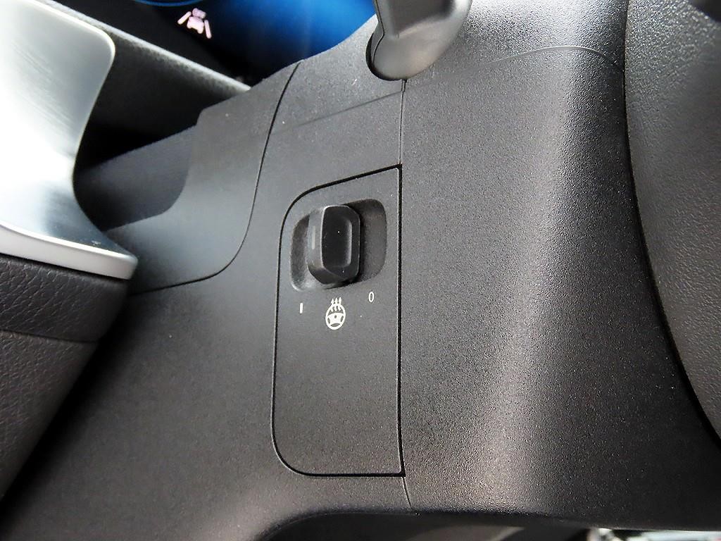 벤츠 EQB EQB (X243) EQB 300 4MATIC 이미지 12