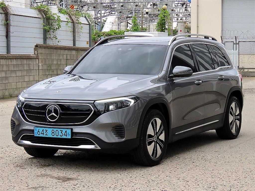벤츠 EQB EQB (X243) EQB 300 4MATIC 이미지 2
