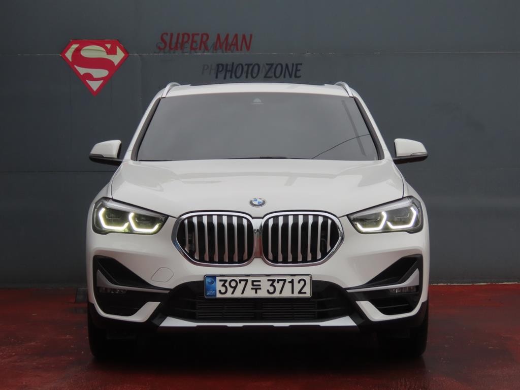 BMW X1 X1 (F48) xDrive 20i xLine 이미지 2