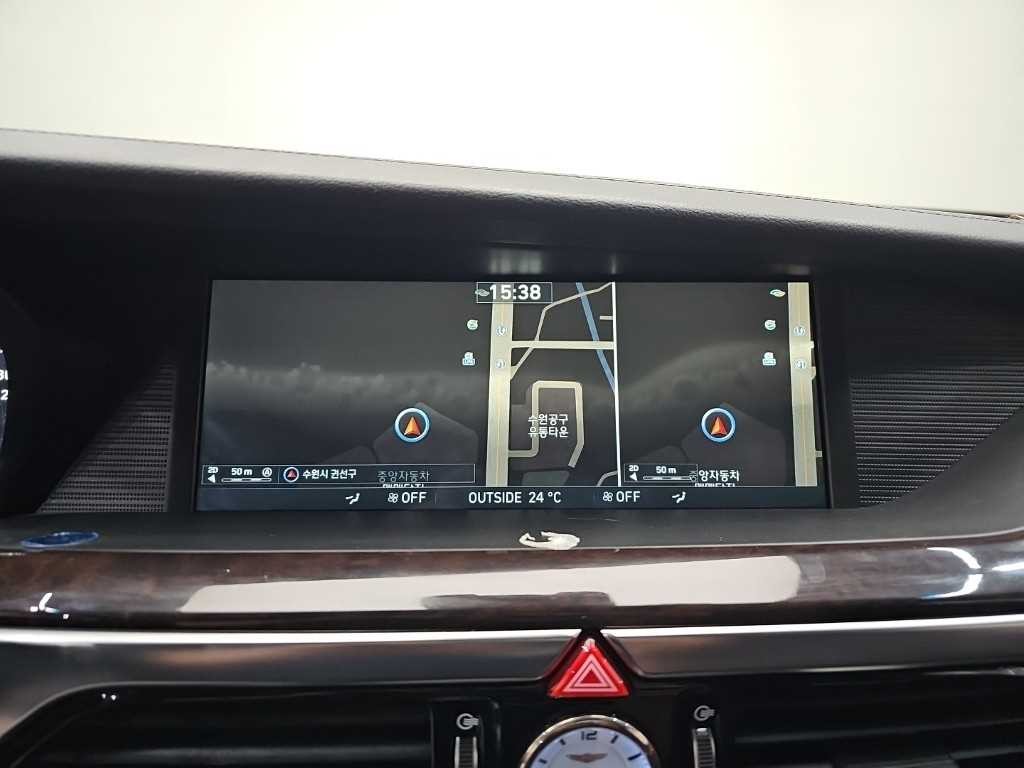 제네시스 EQ900 3.3 T-GDI AWD 프리미엄 럭셔리 이미지 16