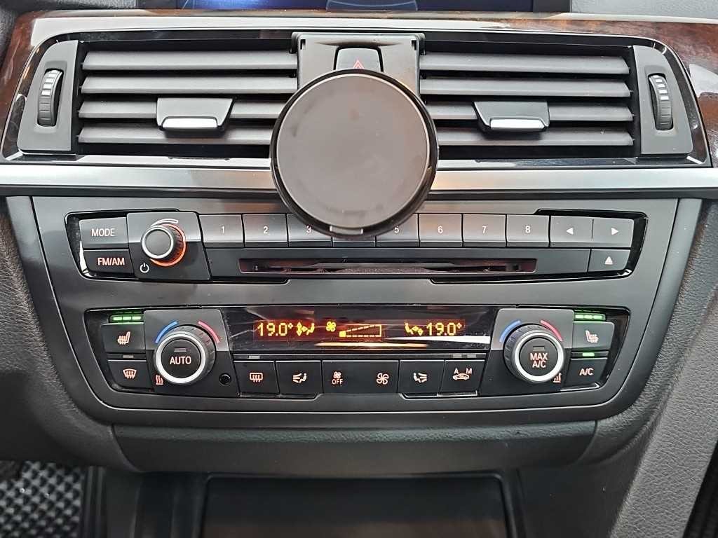 BMW 3시리즈 3시리즈 (F30) 320d 이미지 10