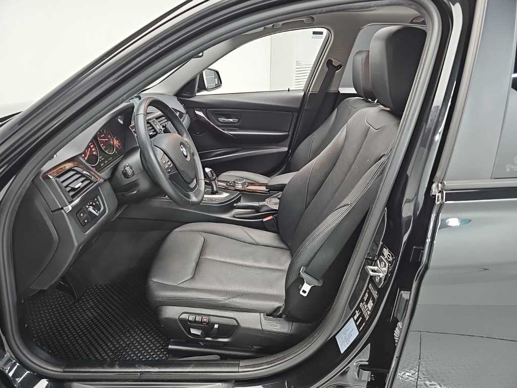 BMW 3시리즈 3시리즈 (F30) 320d 이미지 11