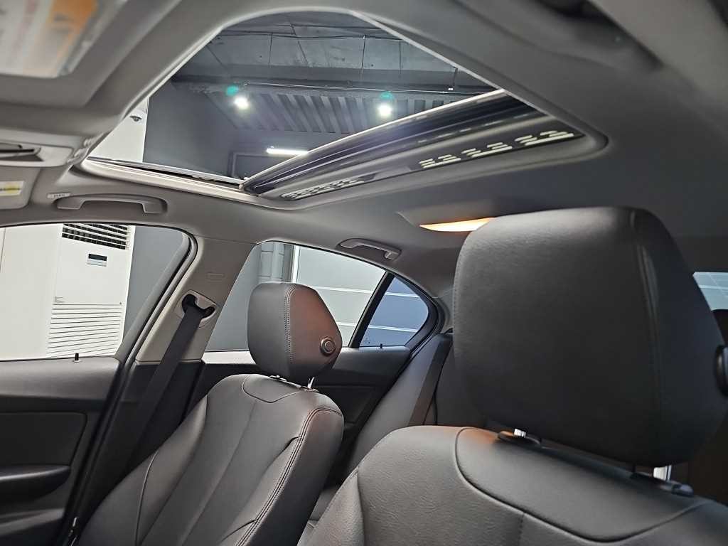 BMW 3시리즈 3시리즈 (F30) 320d 이미지 13