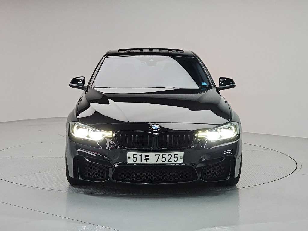 BMW 3시리즈 3시리즈 (F30) 320d 이미지 2