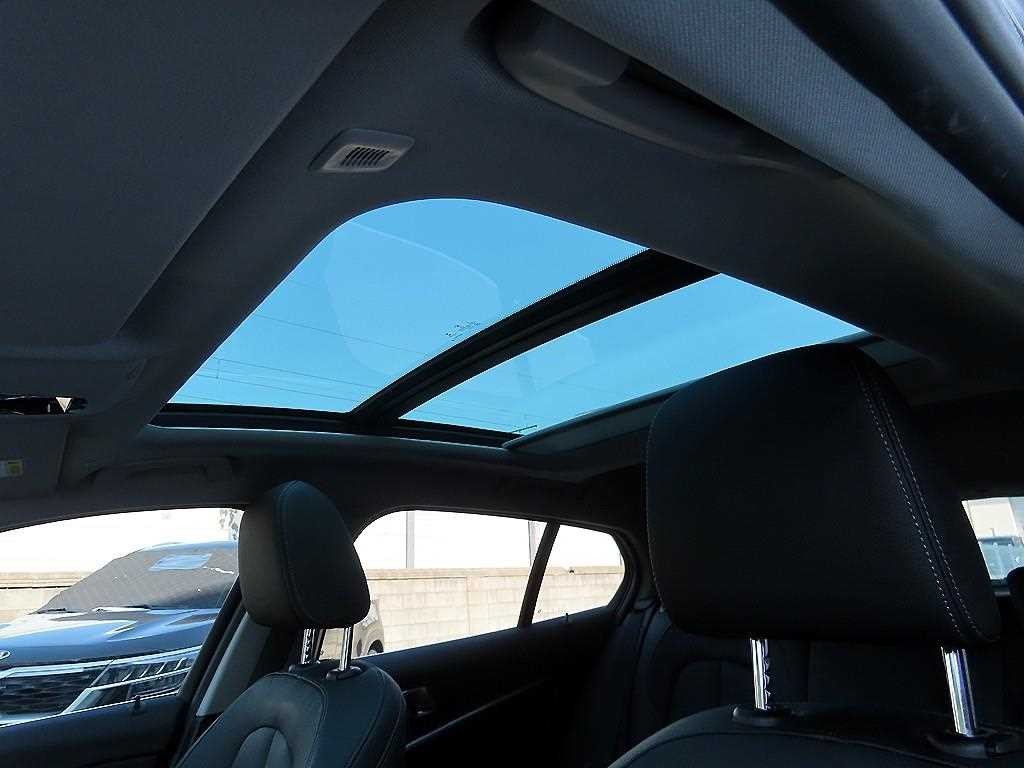 BMW 1시리즈 1시리즈 (F40) 120i 스포츠 이미지 17