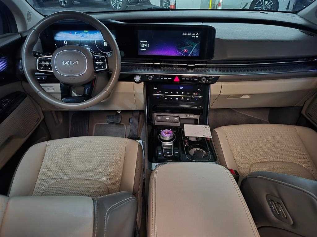 기아 카니발 카니발 4세대 디젤 9인승 하이리무진 시그니처 이미지 8