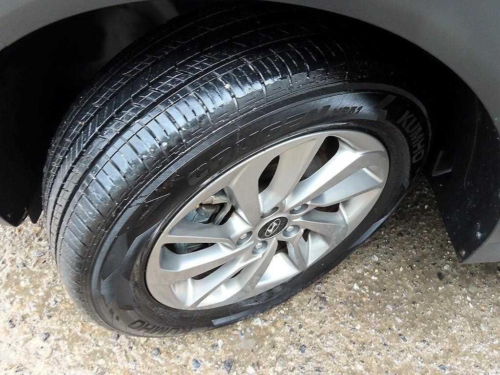 현대 투싼 올뉴투싼 디젤 1.7 2WD 모던 이미지 19