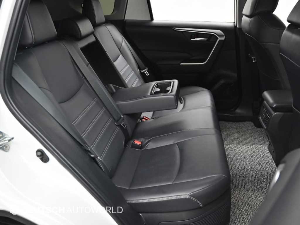 토요타 라브4 RAV4(5세대) 2.5 2WD 하이브리드 이미지 12