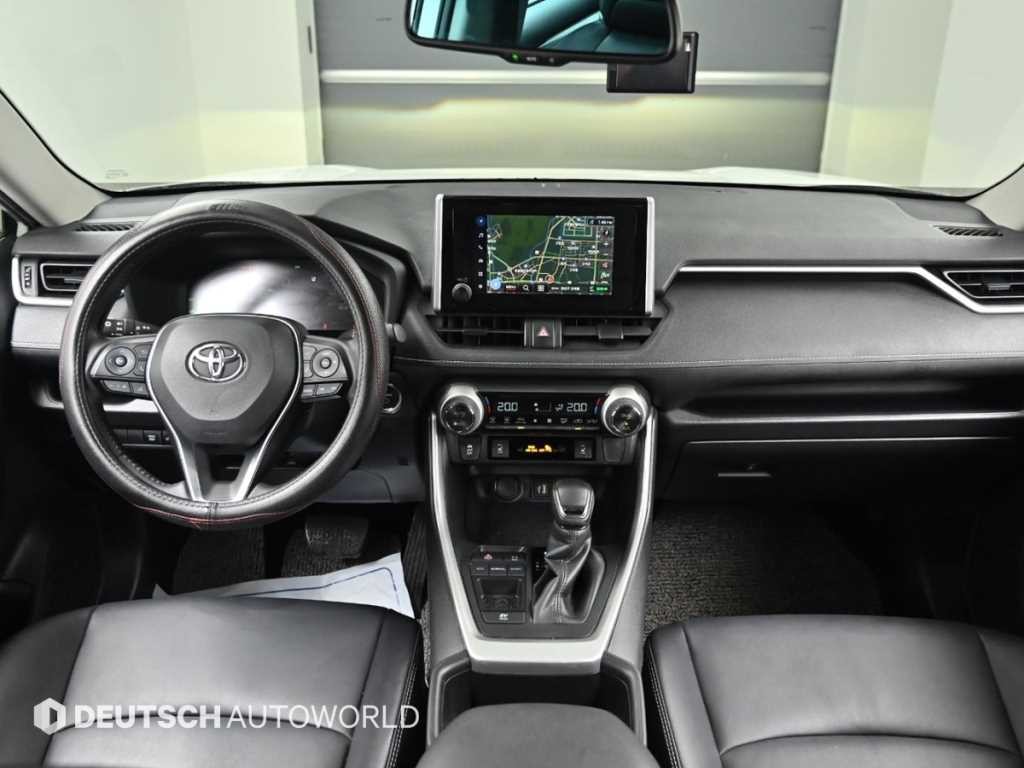 토요타 라브4 RAV4(5세대) 2.5 2WD 하이브리드 이미지 7