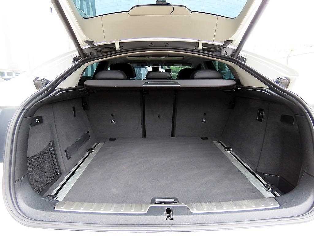 BMW X6 X6 (F16) xDrive 40d 이미지 16