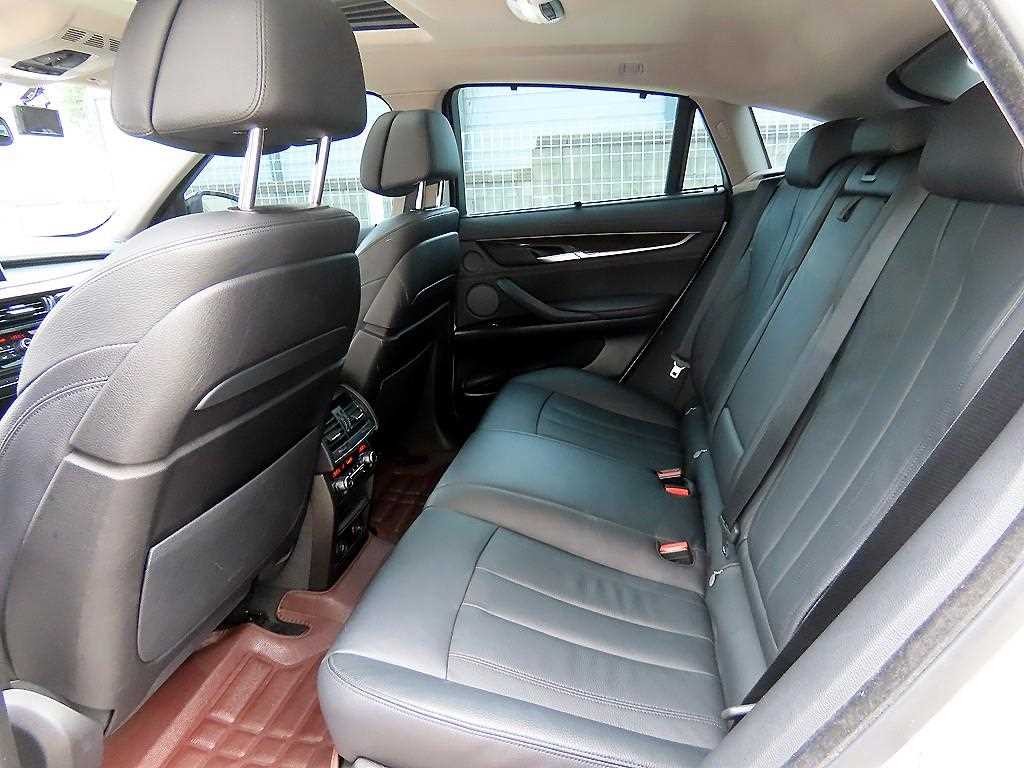 BMW X6 X6 (F16) xDrive 40d 이미지 6