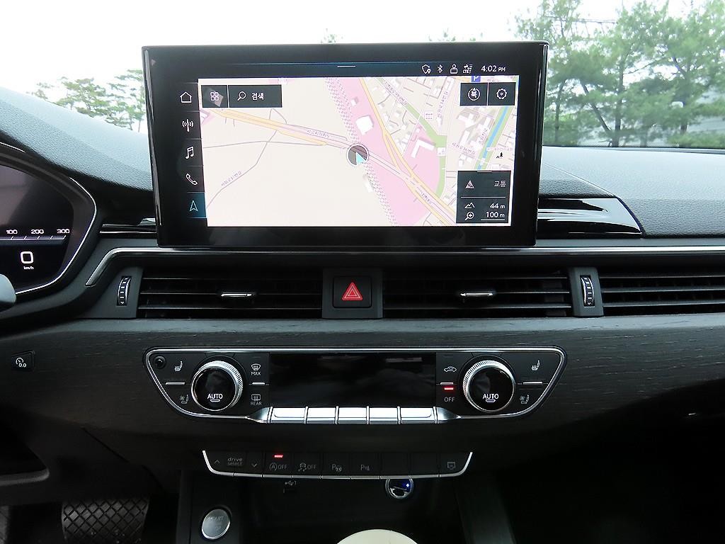 아우디 A5 A5 (F5) 40 TFSI 콰트로 프리미엄 스포트백 이미지 13