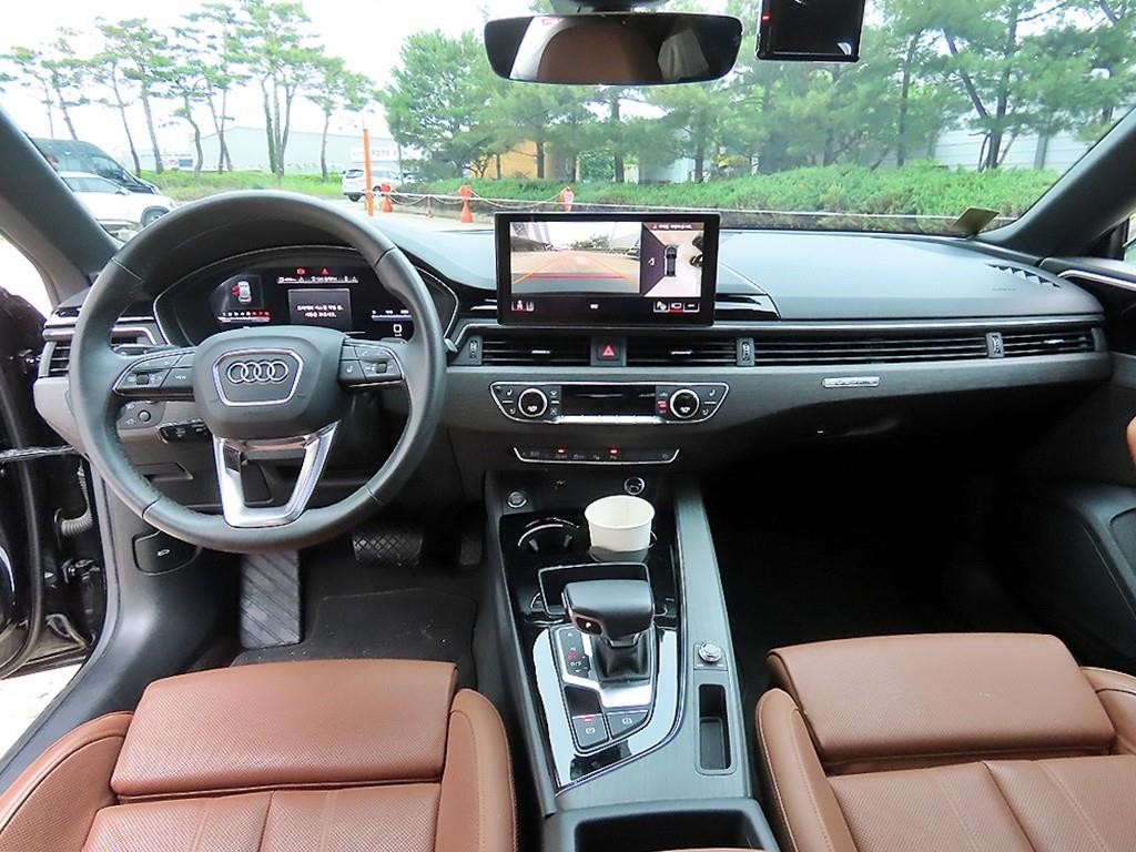 아우디 A5 A5 (F5) 40 TFSI 콰트로 프리미엄 스포트백 이미지 7