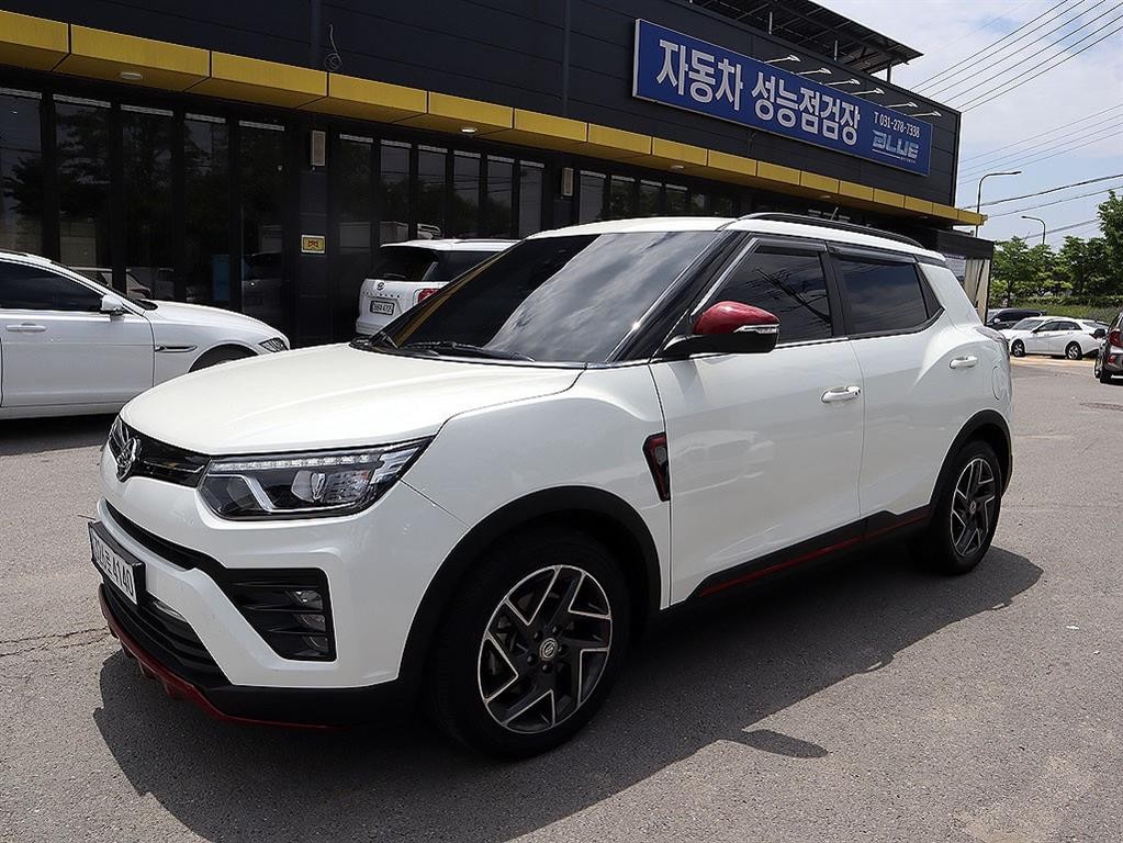 KG모빌리티(쌍용) 티볼리 베리 뉴 티볼리 2WD 가솔린 1.5 R-PLUS 이미지 2